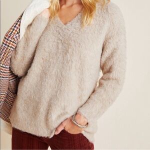 Anthropologie Simone Teddy Sweater Alpaca Fleece V-Neck Size Small